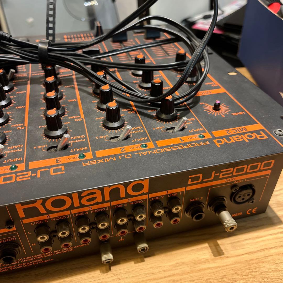 Roland DJ-2000 DJミキサー　ローランド　Vestaxベスタックス