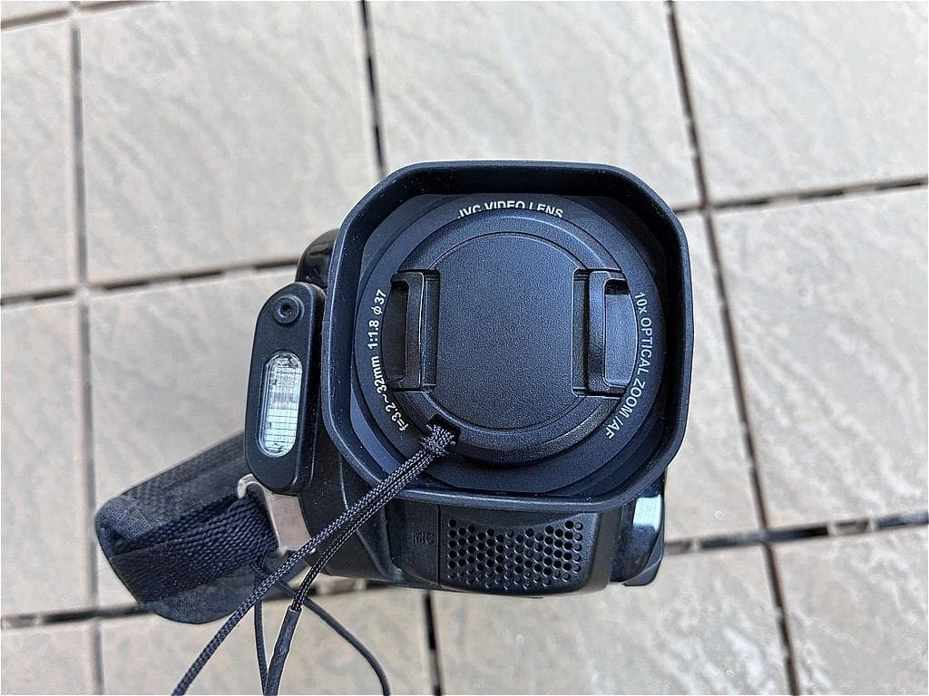 Victor 3CCD ビデオカメラ 本体