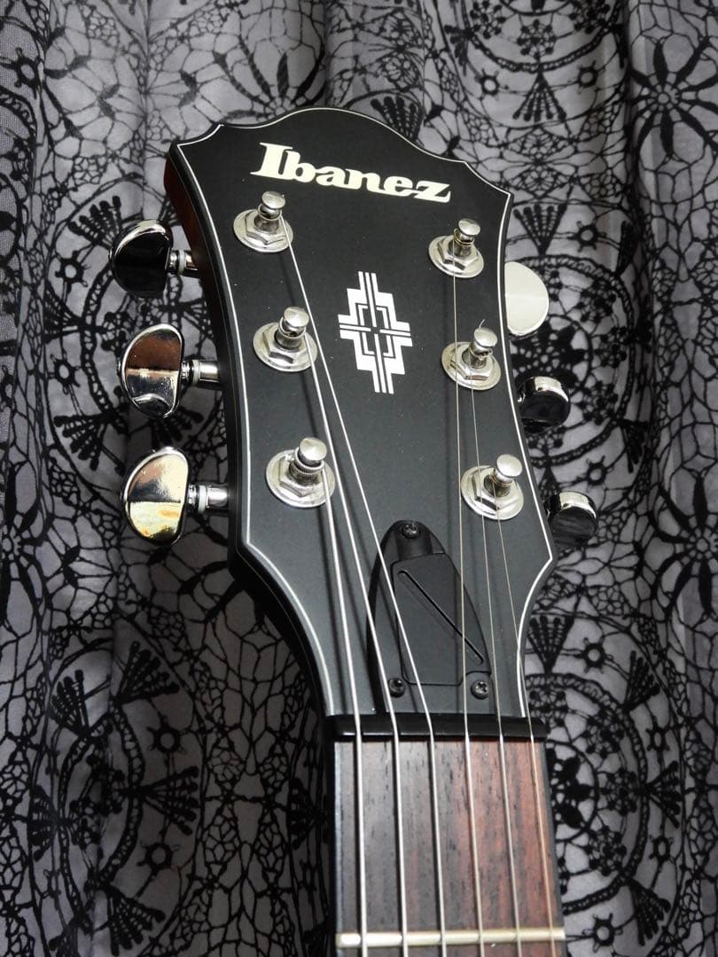 Ibanez / AM73B-TF Artcore セミアコ 中古