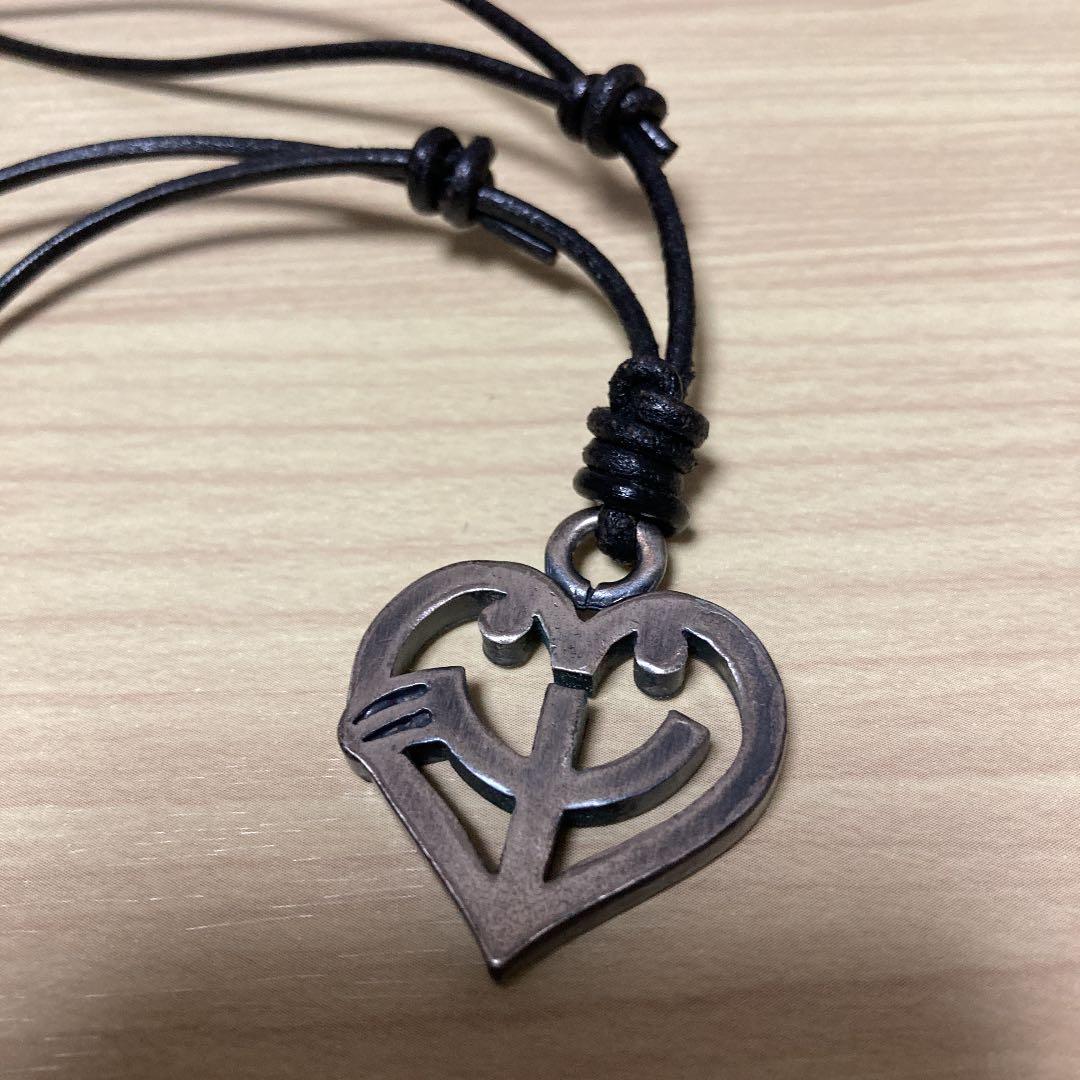 岡村靖幸　ネックレス