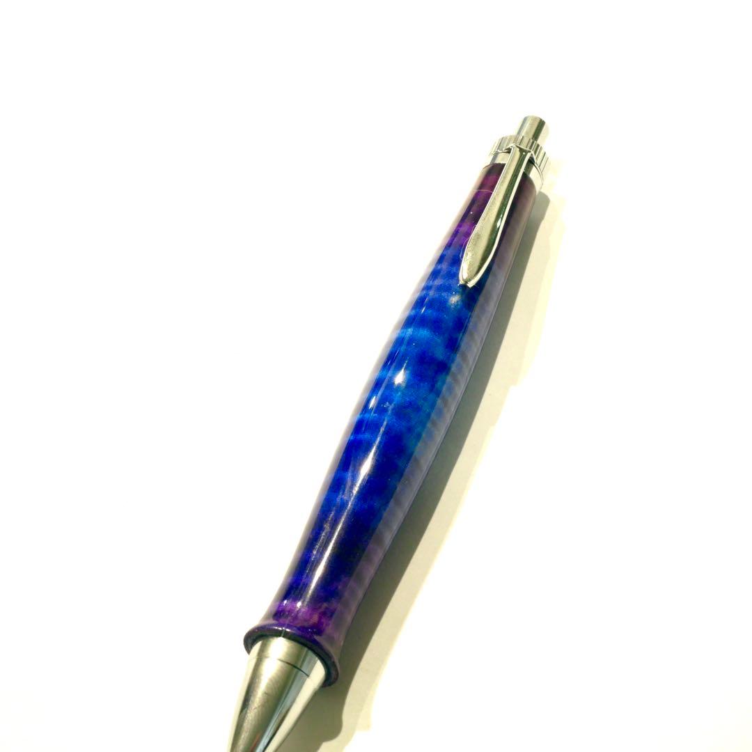 木軸ペン　ラッカー仕上げ　楽器　ギター　縮杢　栃　杢