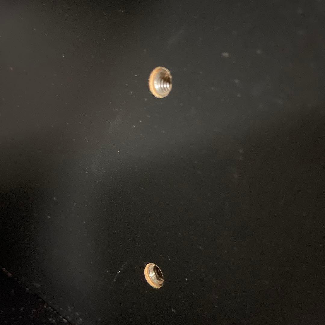 送料込み★飾り棚　ブラック×シルバー ガラス扉　日本製 本棚としてもOKです