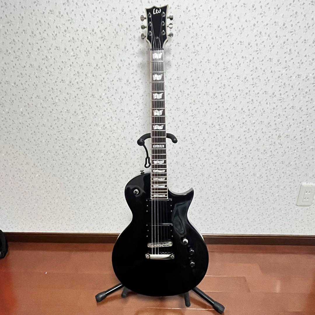 LTD EC-330 エレキギターブラック　レスポールタイプESP