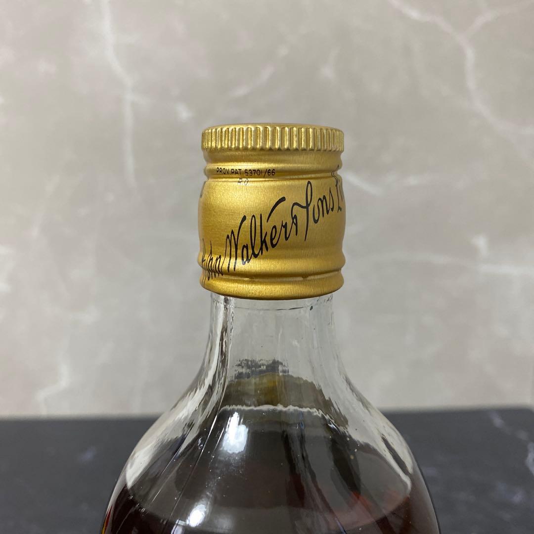 【琉球政府通関済印】1970年初期　ジョニーウォーカー黒ラベル白紋章