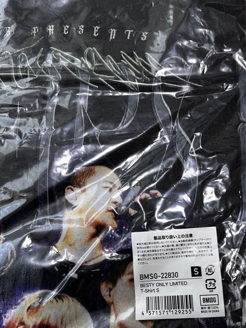 BESFY ONLY LIMITED T-SHIRT Sサイズ ブラック