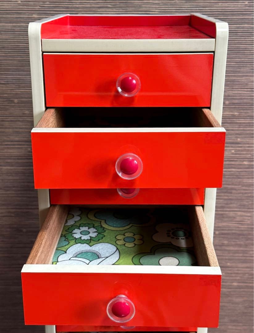 レトロポップ　カラーチェスト　シェルフ　たんす　10段　飾り棚　スペースエイジ