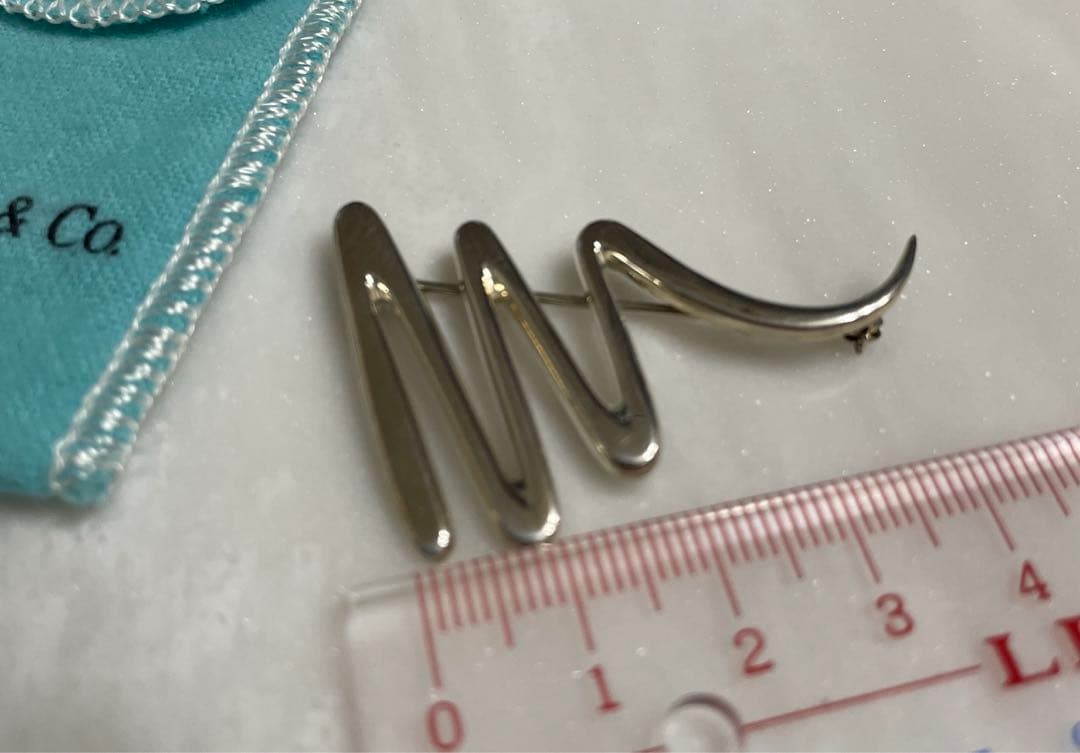 ティファニー　ブローチ