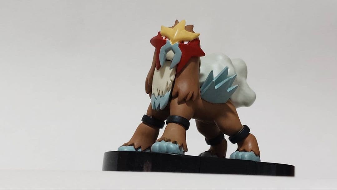 立体ポケモン図鑑SPECIAL03伝説のポケモン編 エンテイ ライコウ スイクン