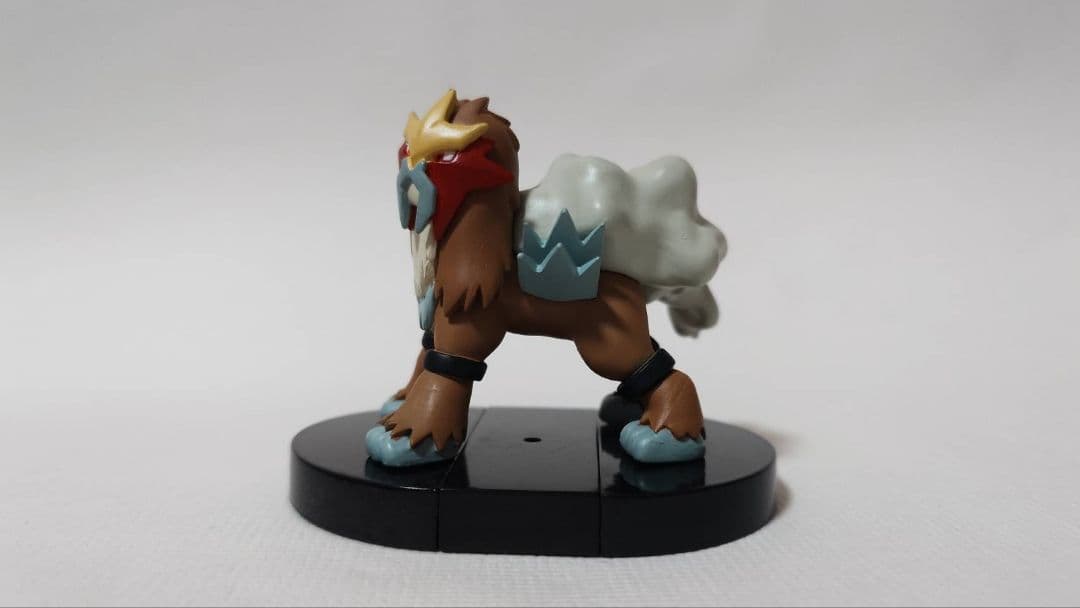 立体ポケモン図鑑SPECIAL03伝説のポケモン編 エンテイ ライコウ スイクン