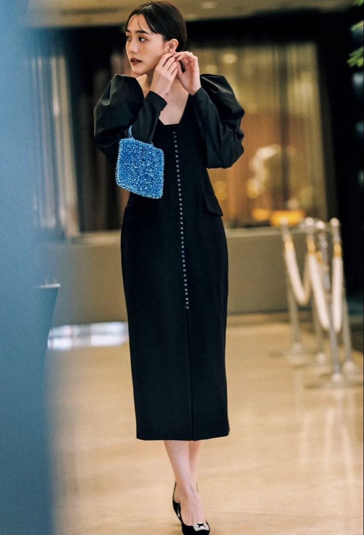 【未使用タグ付】LA BELLE ETUDE Vネッククラシカルドレス