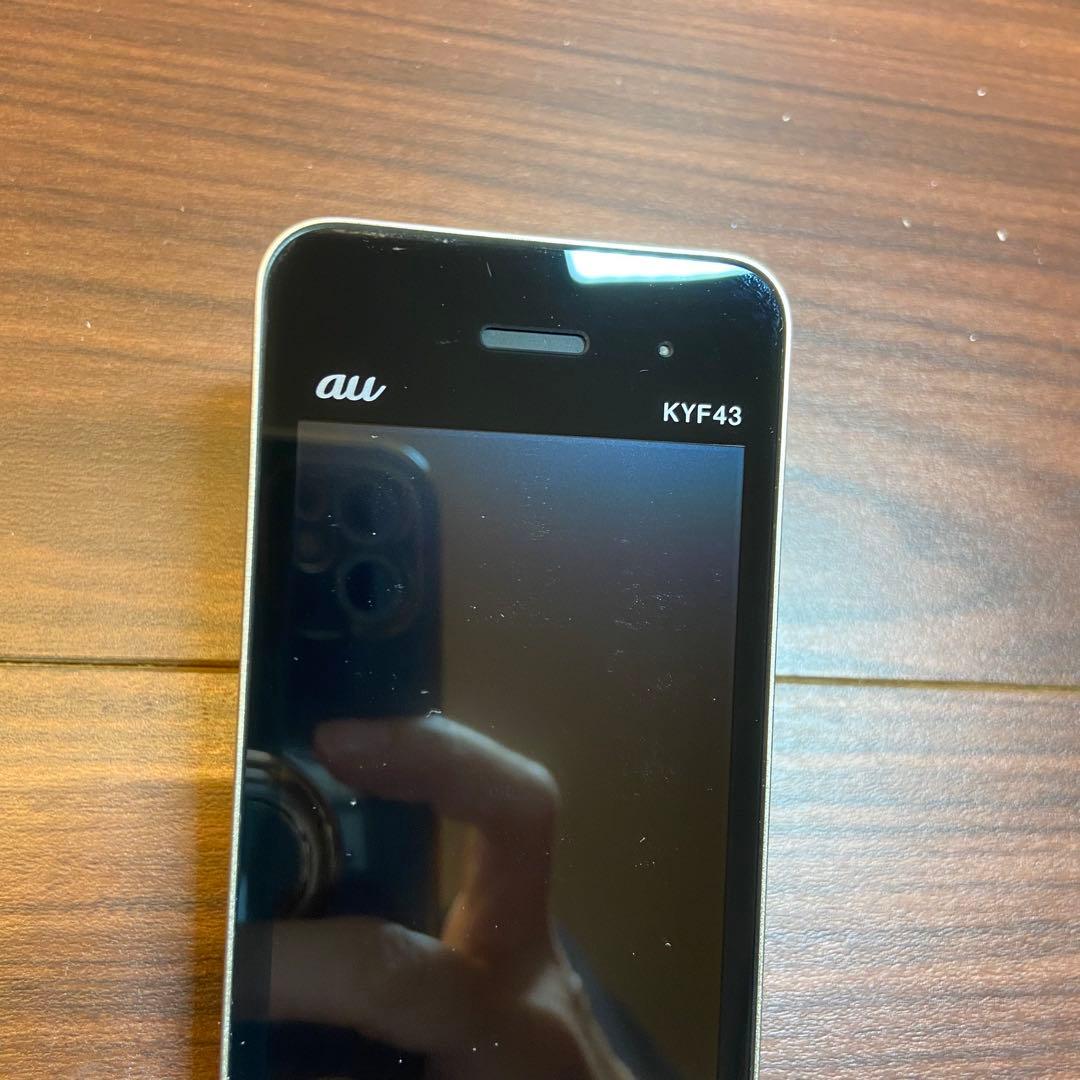 au KYOCERA KYF43SNA かんたんケータイ ガラケー 4654