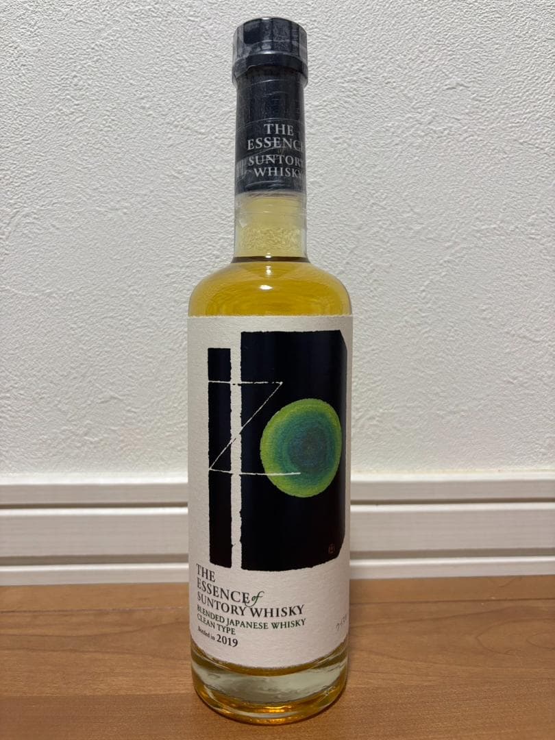 ウイスキー THE ESSENCE OF SUNTORY WHISKY CLEAN TYPE