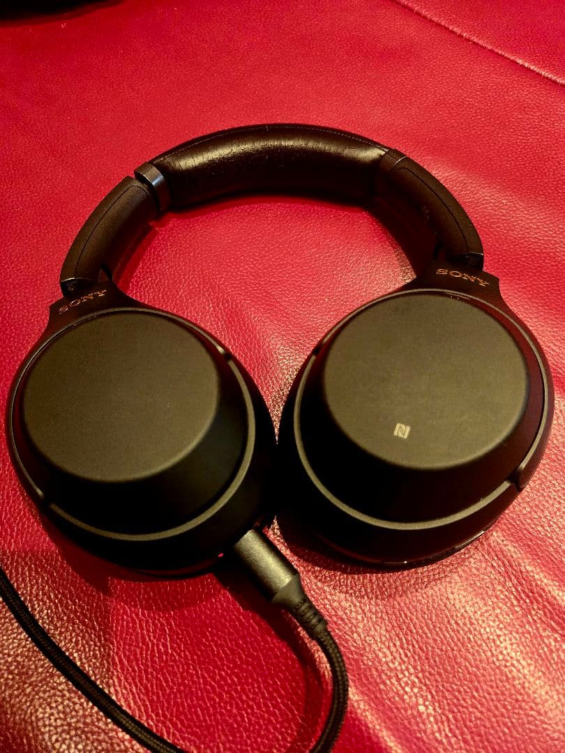 SONY WH-1000XM3 ワイヤレスヘッドホン（ブラック）