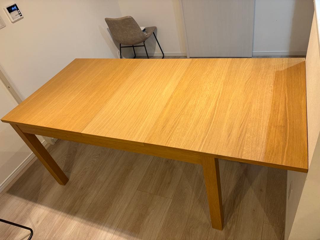 IKEA 伸長式ダイニングテーブル BJURSTAビュースタ