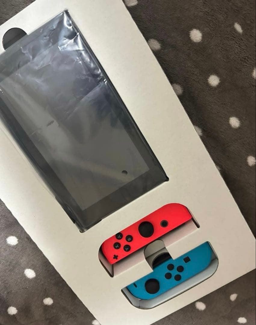 動作確認済み Nintendo Switch 本体 ネオンレッド・ネオンブルー