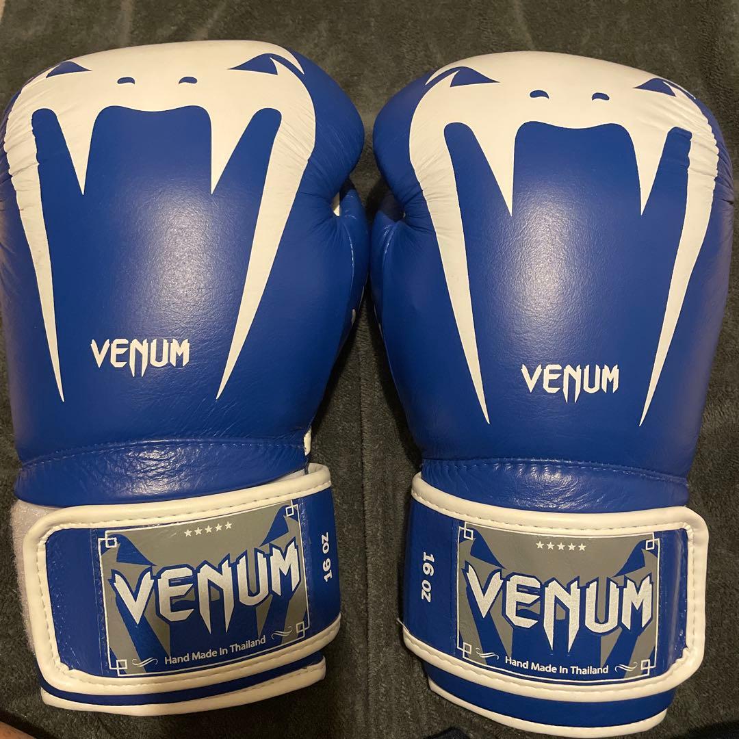 ヴェヌム　ジャイアント　ボクシンググローブ　16オンス
