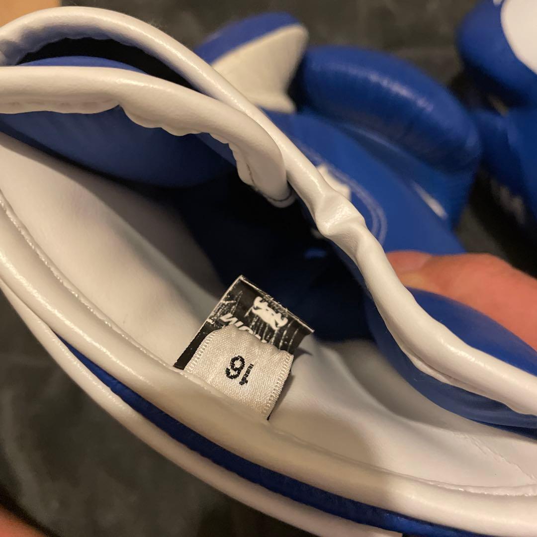 ヴェヌム　ジャイアント　ボクシンググローブ　16オンス