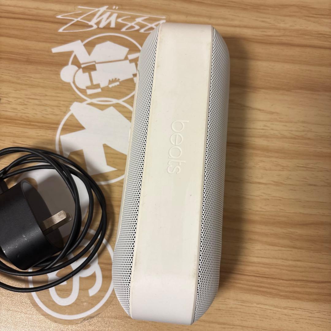 Beats by Dr Dre BEATS PILL+ WHITE 箱無し