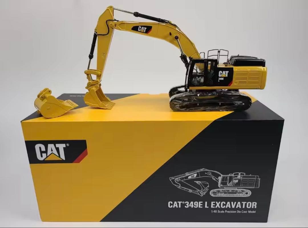 CAT 349E L EXCAVATOR 1/48スケール モデル