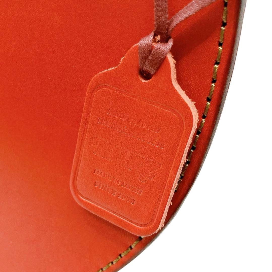 美品✨HERZ ヘルツ　ハンドバッグ　三日月型　オールレザー　レッド　チャーム付