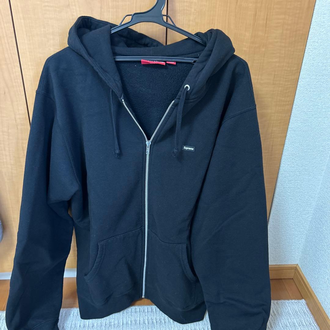 【人気定番】シュプリーム スモールボックスロゴ ジップパーカー 黒 カナダ製肉厚