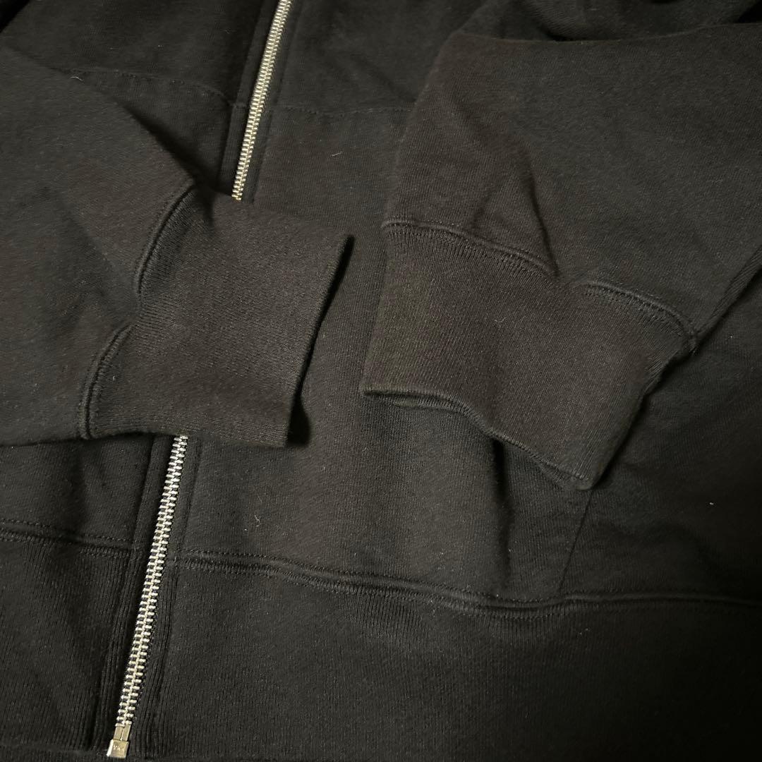 【人気定番】シュプリーム スモールボックスロゴ ジップパーカー 黒 カナダ製肉厚