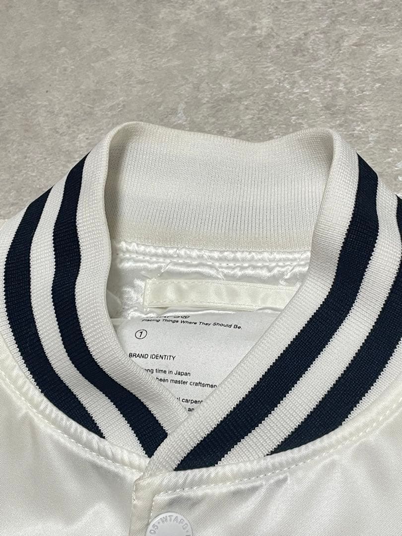 WTAPS TEAM JACKET. WHITE HERALDRY スタジャン