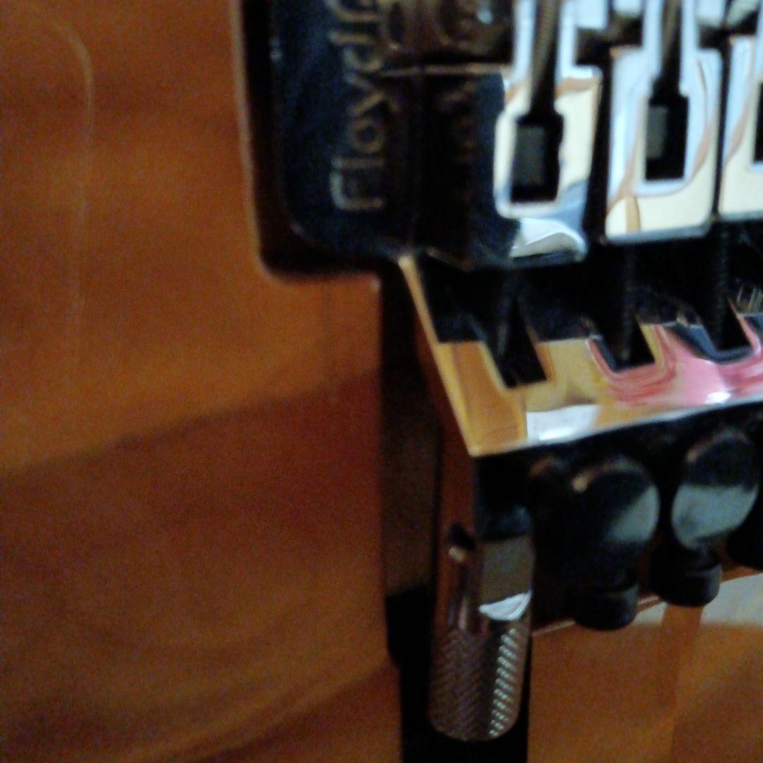 Schecter エレキギターＮVモデル (MADE IN JAPAN)