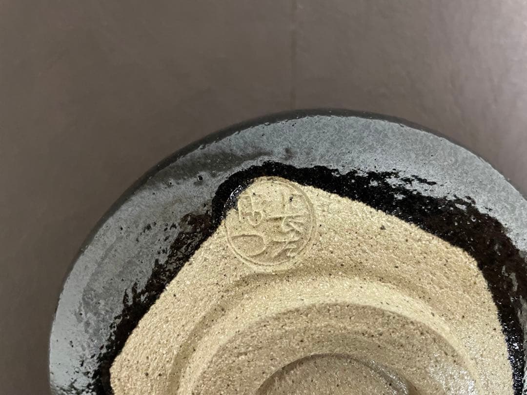 十代大樋長左衛門　黒茶盌　共箱　共布　栞　茶碗　大樋焼　楽焼　茶道具