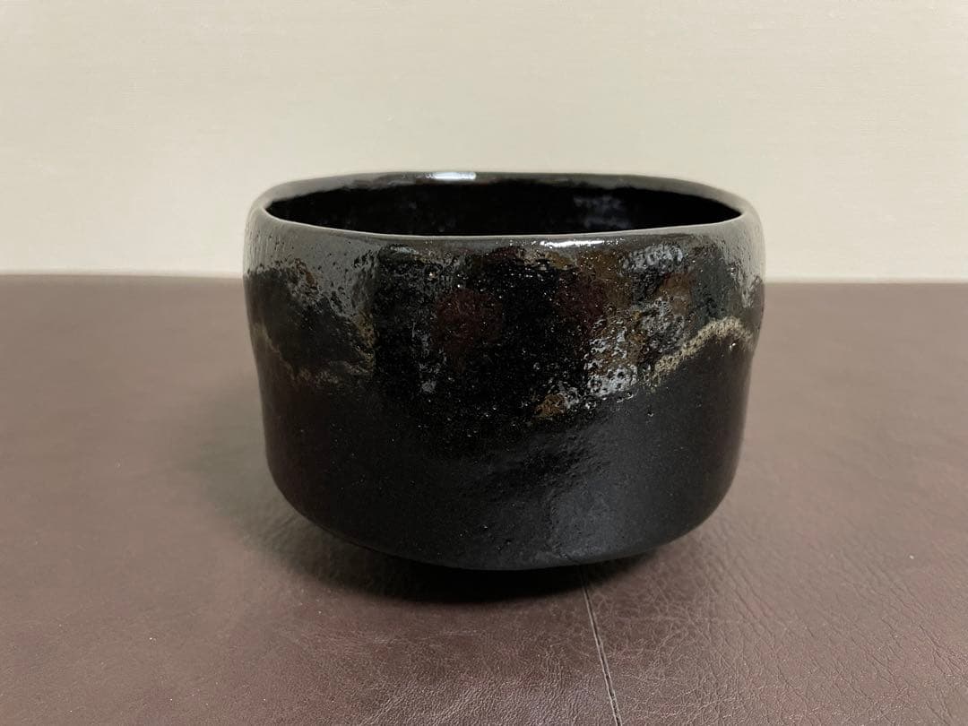 十代大樋長左衛門　黒茶盌　共箱　共布　栞　茶碗　大樋焼　楽焼　茶道具