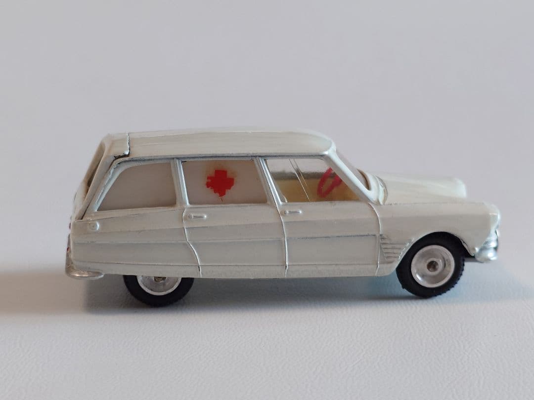 Dalia Solido 　NO.33 CITROEN AMI 6