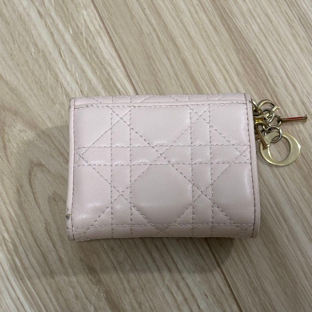 Lady Dior ピンクレザー 三つ折り財布