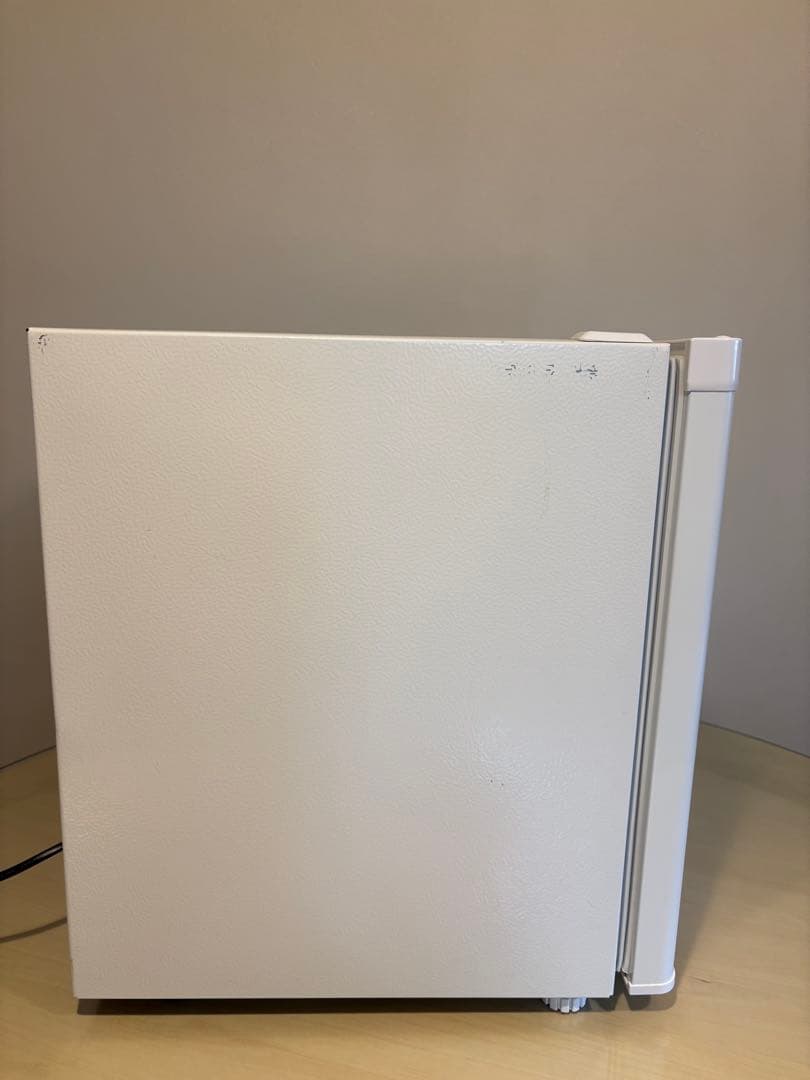 本日限定価格！MAXZEN 1ドア冷凍庫 JF032ML01WH 32L