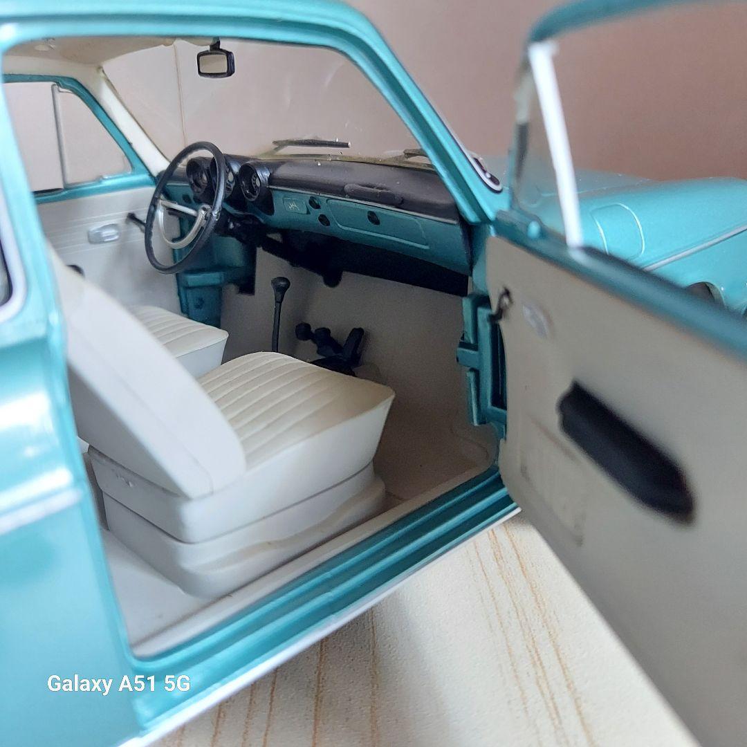 1/18 VW 1600 TL・1970 ミニチャンプス