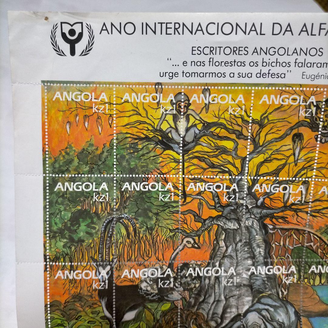 売約外国切手 アンゴラ 動物と森大型30面切手入りシート未使用 訳あり