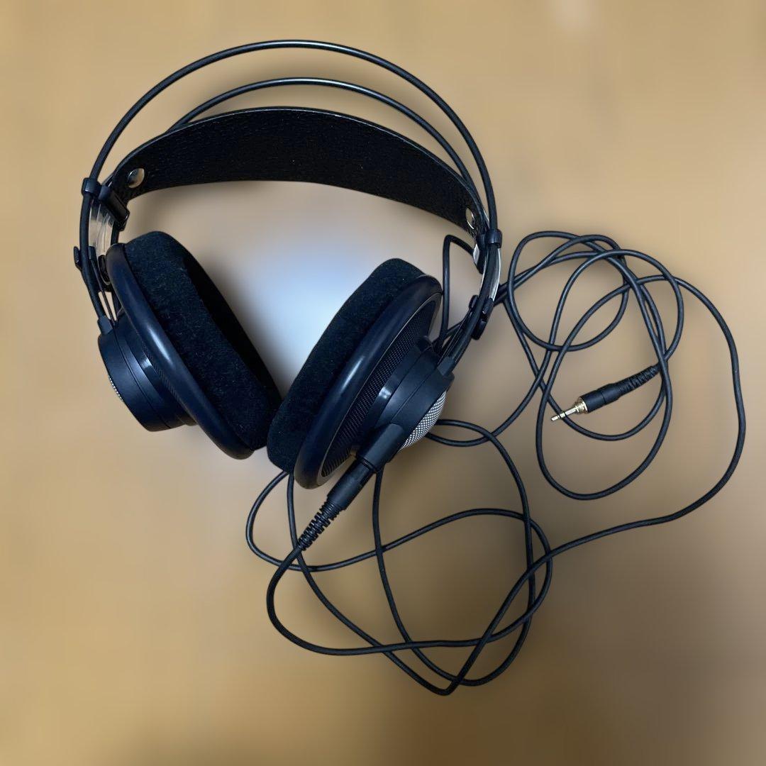 AKGk702ブラック 有線ヘッドホン 開放型