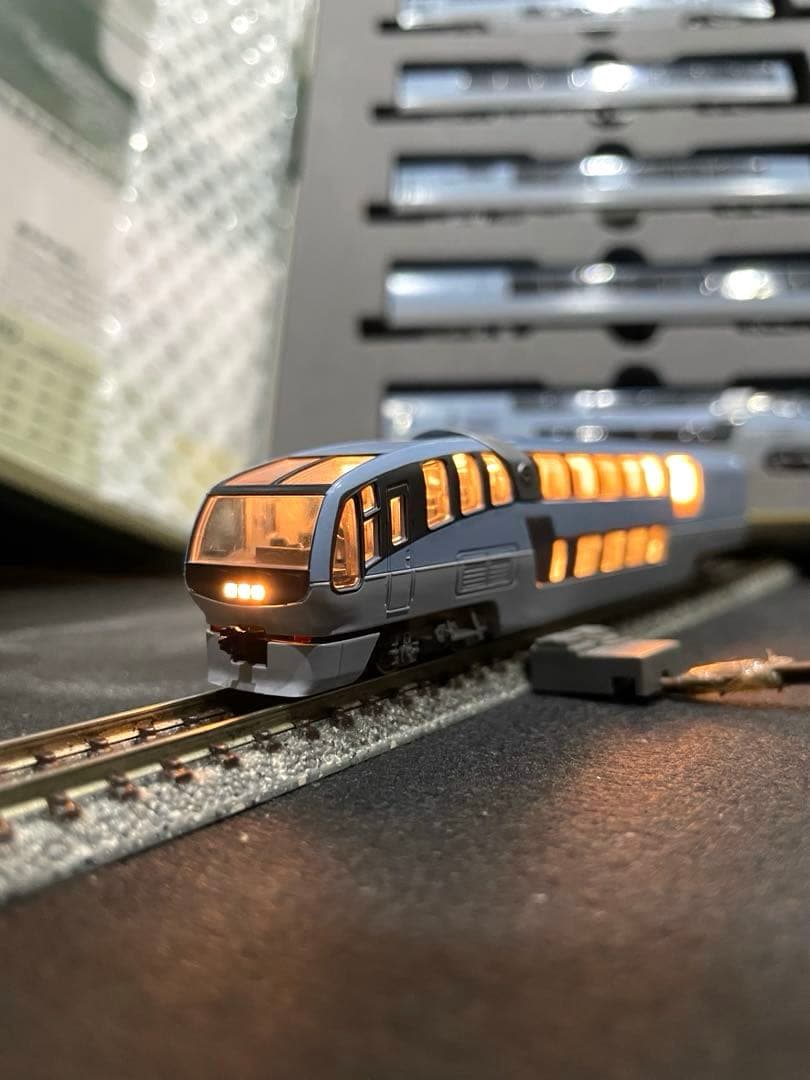 251系スーパービュー踊り子　KATO。