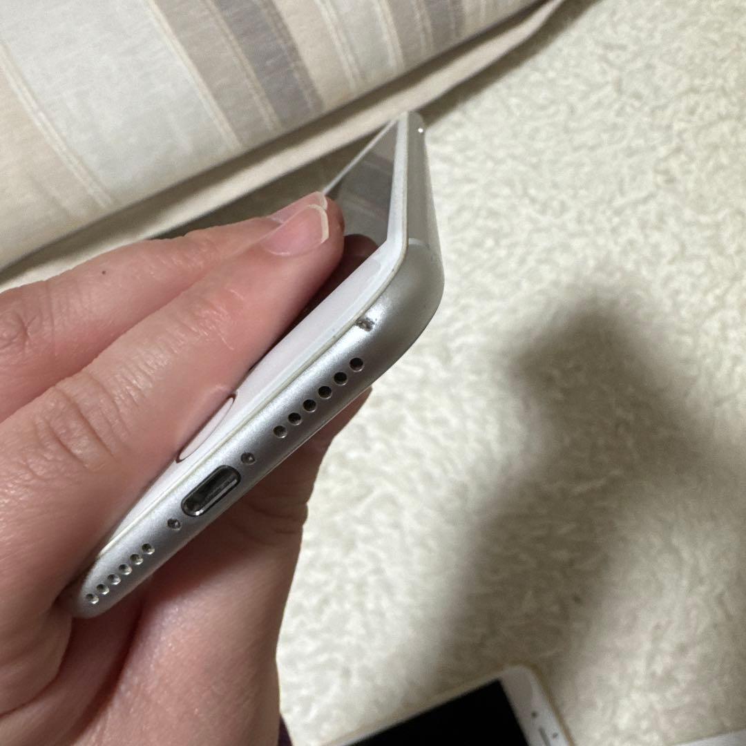 Apple iPhone 8 グレー 本体