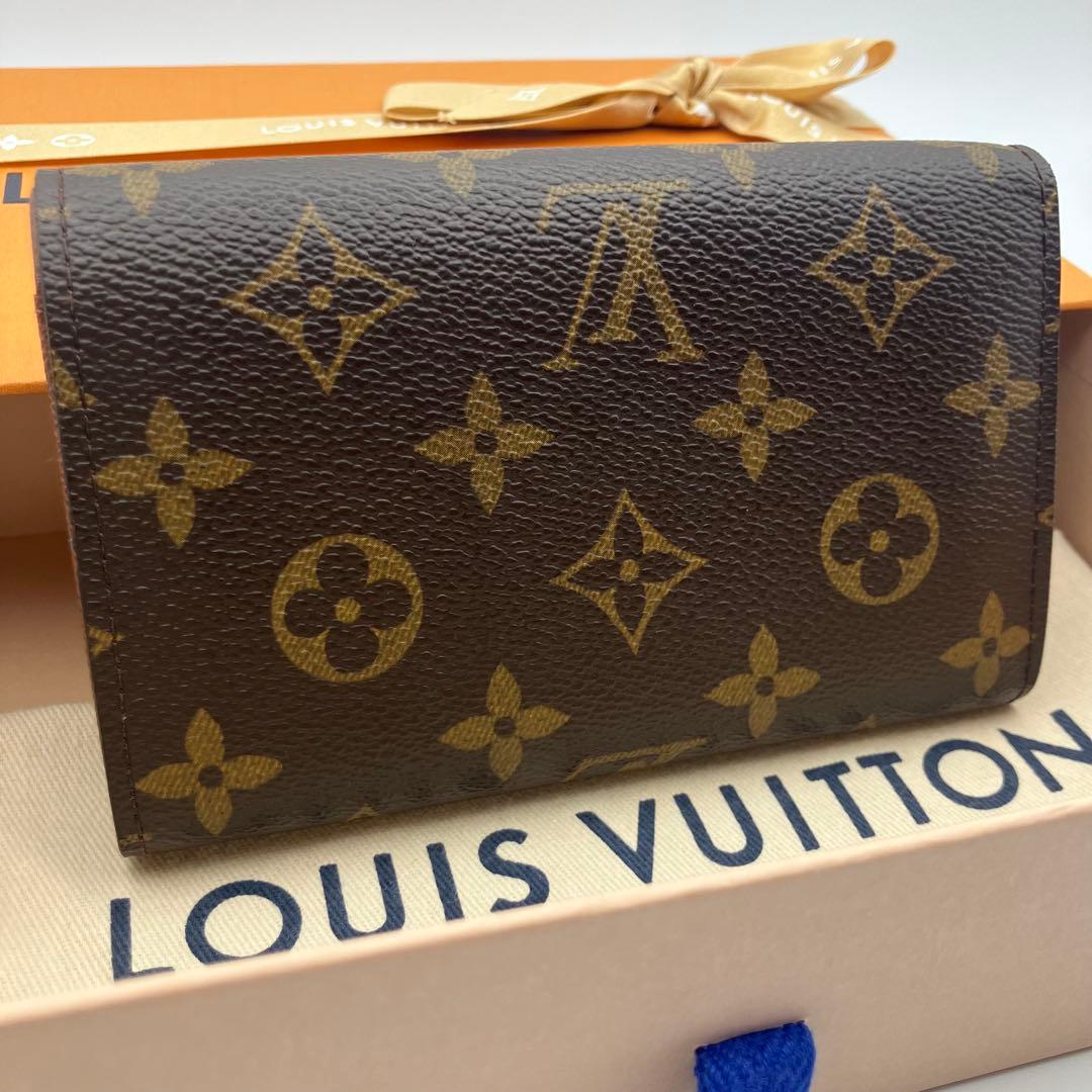 ルイヴィトン モノグラム ポルトモネ ビエ トレゾール M61730 二つ折財布