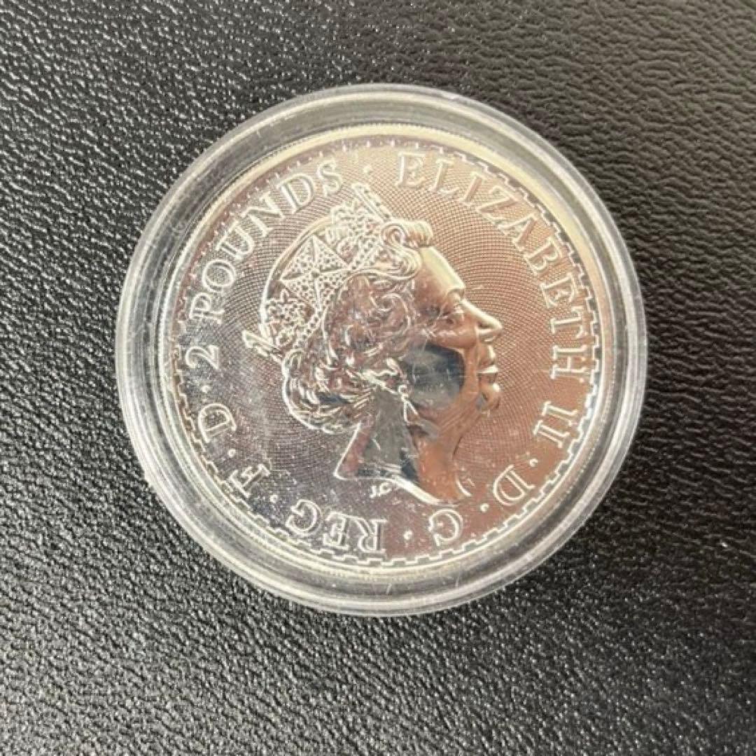 【純銀】2018年エリザベス2世ブリタニア　2ポンド銀貨　英国