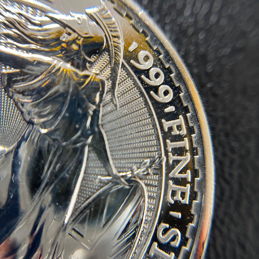 【純銀】2018年エリザベス2世ブリタニア　2ポンド銀貨　英国