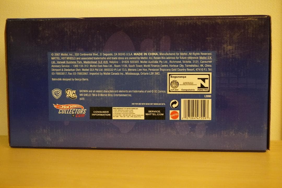 ミニカー Hot Wheels 1966 TV Series Batmobile 1:18