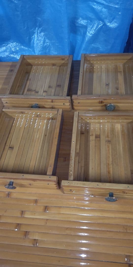 梅里竹芸製品のテーブル　値下げしました