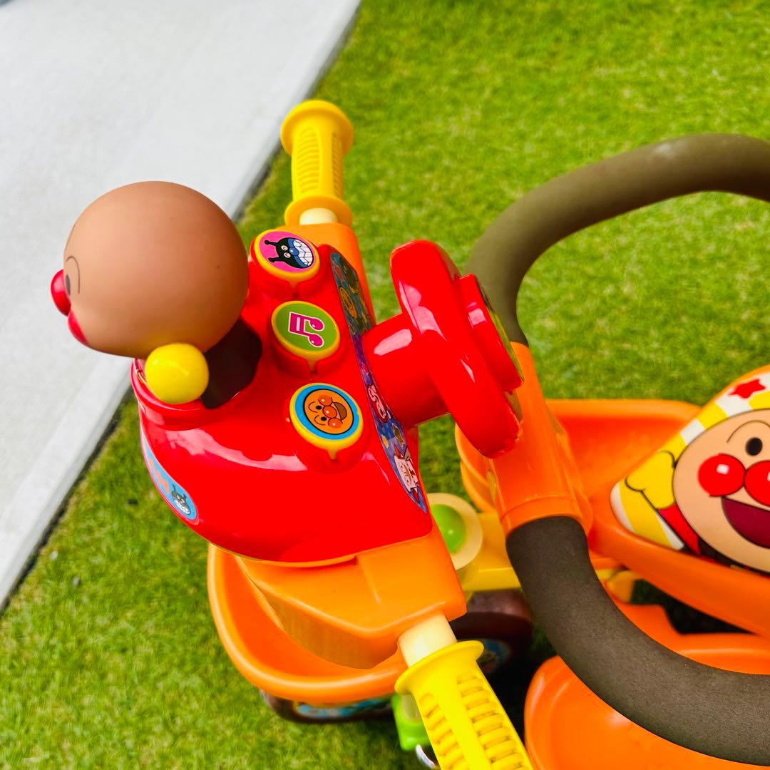 アンパンマン 三輪車 それいけ！アンパンマン デラックスII レッド 赤