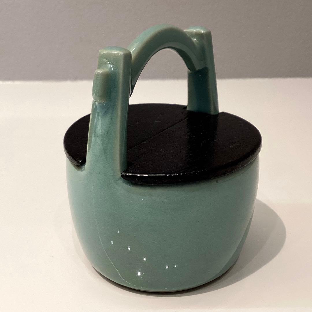 青磁　手桶茶入　祥堂造