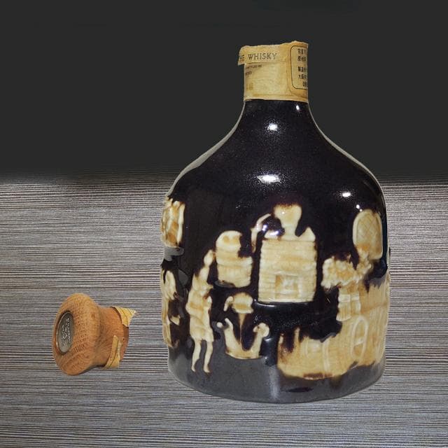 【未開栓・コルク折れ】SUNTORY サントリー ザウィスキー 有田焼ボトル