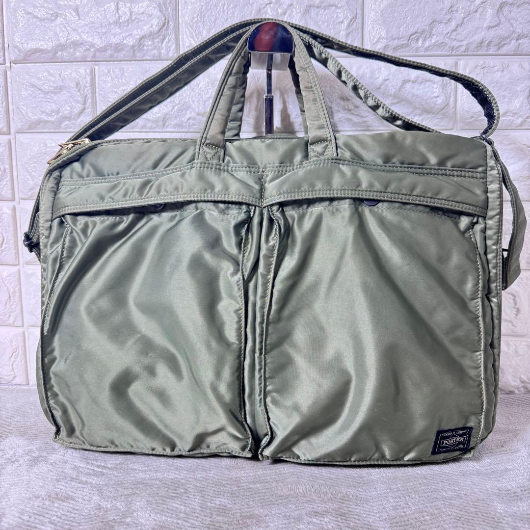 吉田カバン POTER タンカー オリーブ色 ビジネスバッグ　ブリーフケース