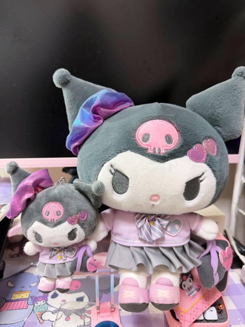 Kuromi クロミ ぬいぐるみ　とマスコット　セット