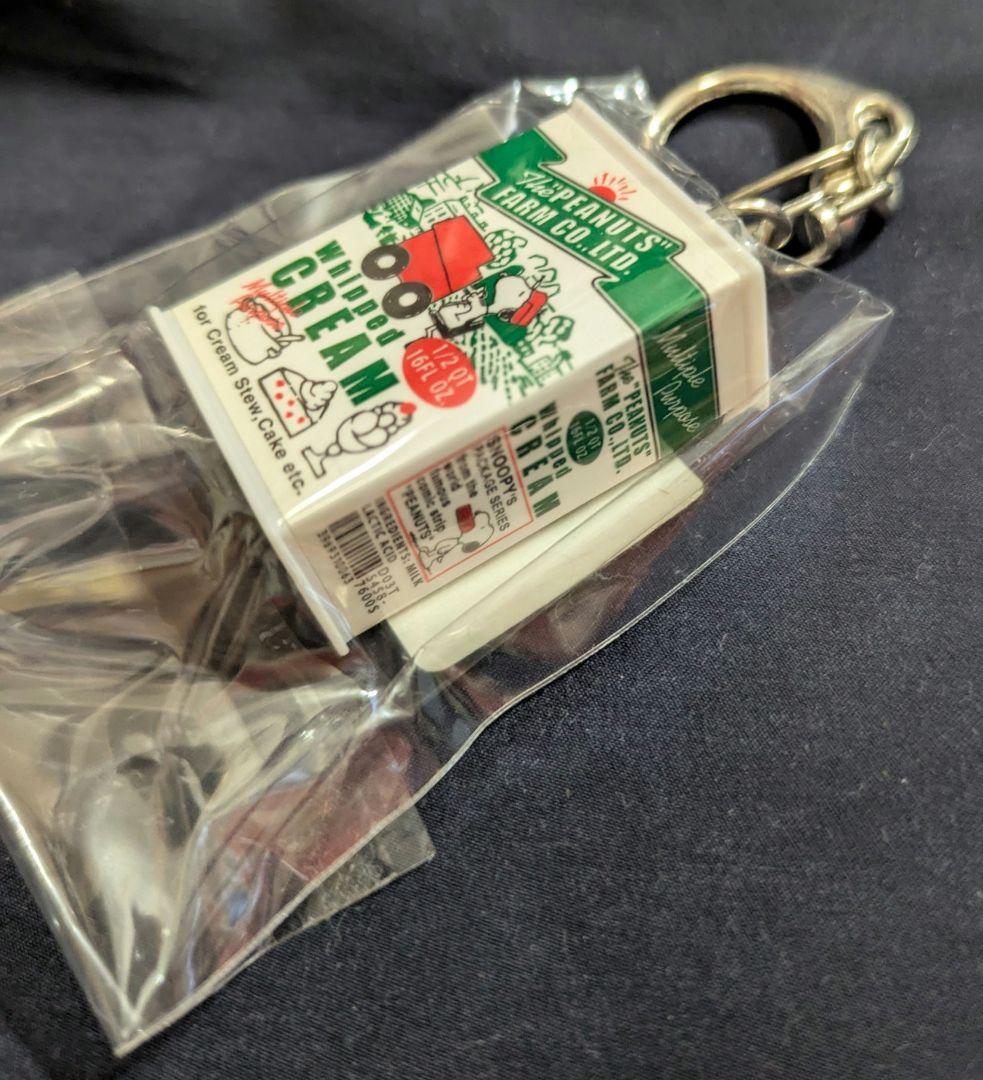 公*o様 PEANUTS 　スヌーピー　クリーム缶キーホルダー