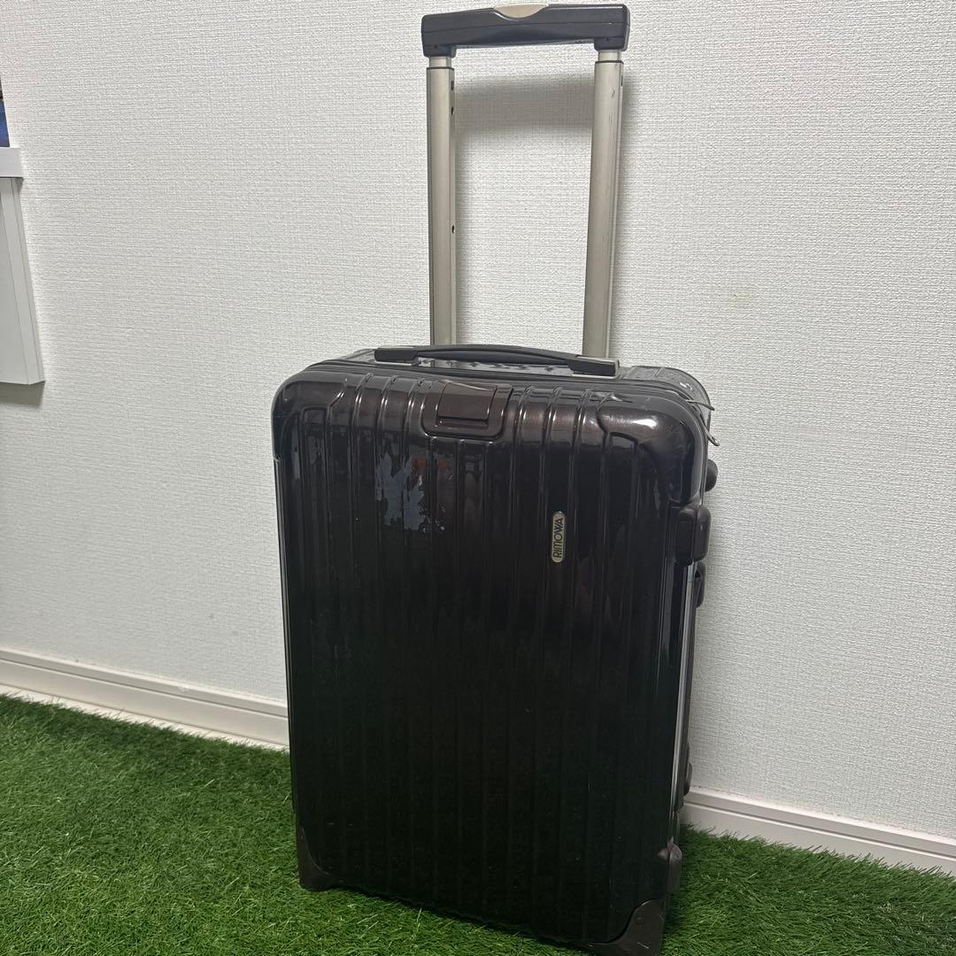 u*n様 RIMOWA ブラウン キャリーケース 機内持ち可能サイズ